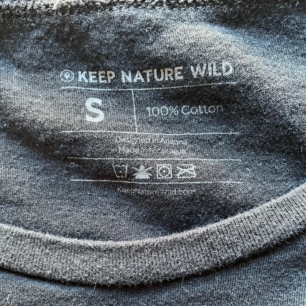 Keep Nature Wild muscle tank - Picture 3 of 4
